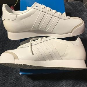 NEW Adidas Samoa Shoes